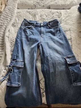 RISEN Wide-Leg Cargo Jeans in Medium Blue - Women's